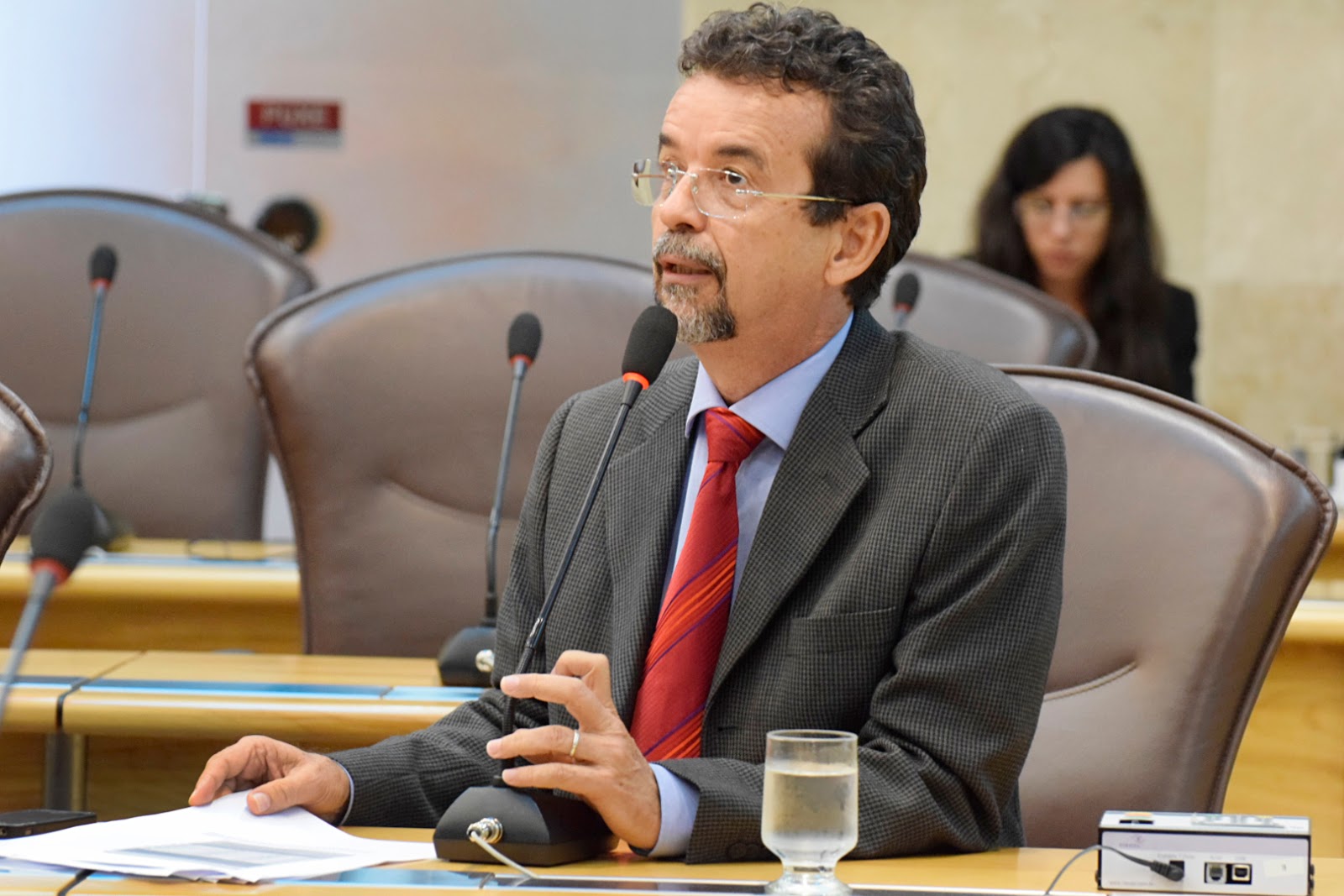 RN: Mineiro admite que decisão de ministro confere mandato a Beto,...