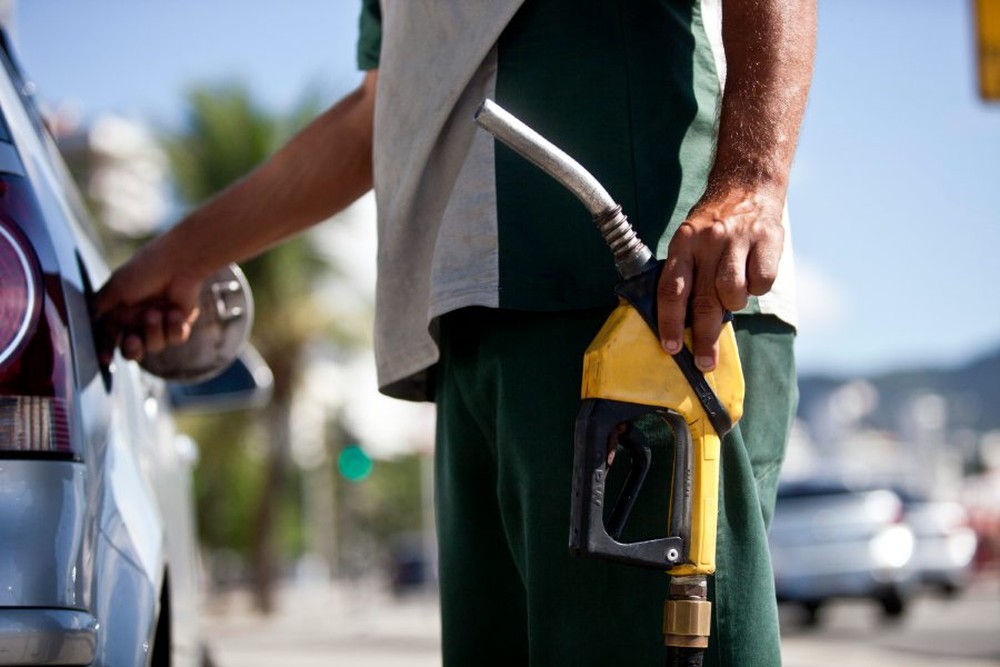 Petrobras vai aumentar preço da gasolina; diesel fica sem reajuste